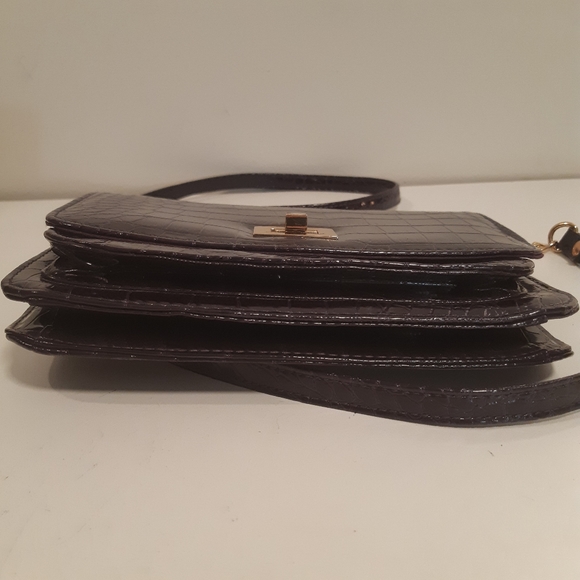 Aldo Plum Clutch/Shoulder/Cross Purse - Picture 7 of 8
